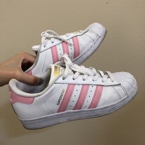 BABY PINK ADIDAS SUPERSTARS